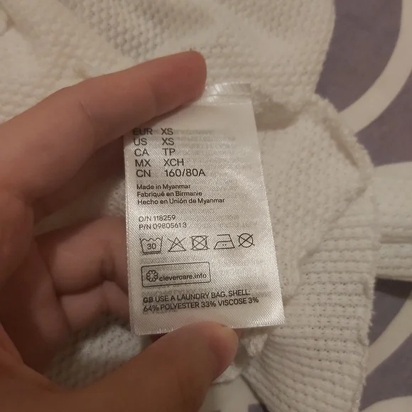 Cardigan - Picture 3 of 3